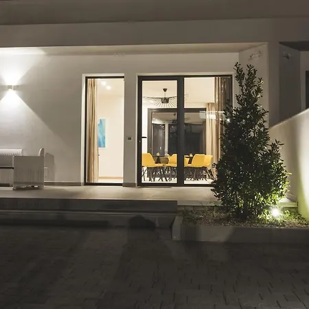 Luce Luxury Rooms Villaggio Mosè